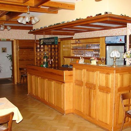 رايشنباخ إم فوغتلاند Hotel-Restaurant-Adler المظهر الخارجي الصورة